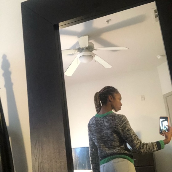 Spring Sweater - Picture 5 of 6